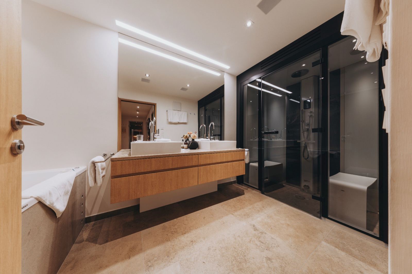 Salle de bain principale